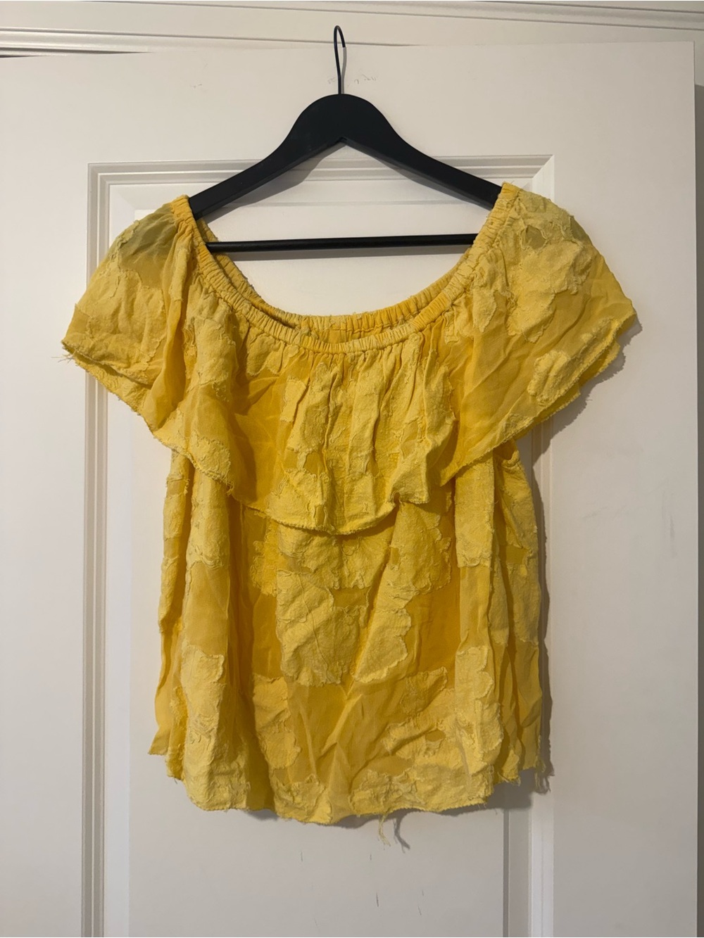 Wilfred Yellow Off-Shoulder Ruffle Blouse